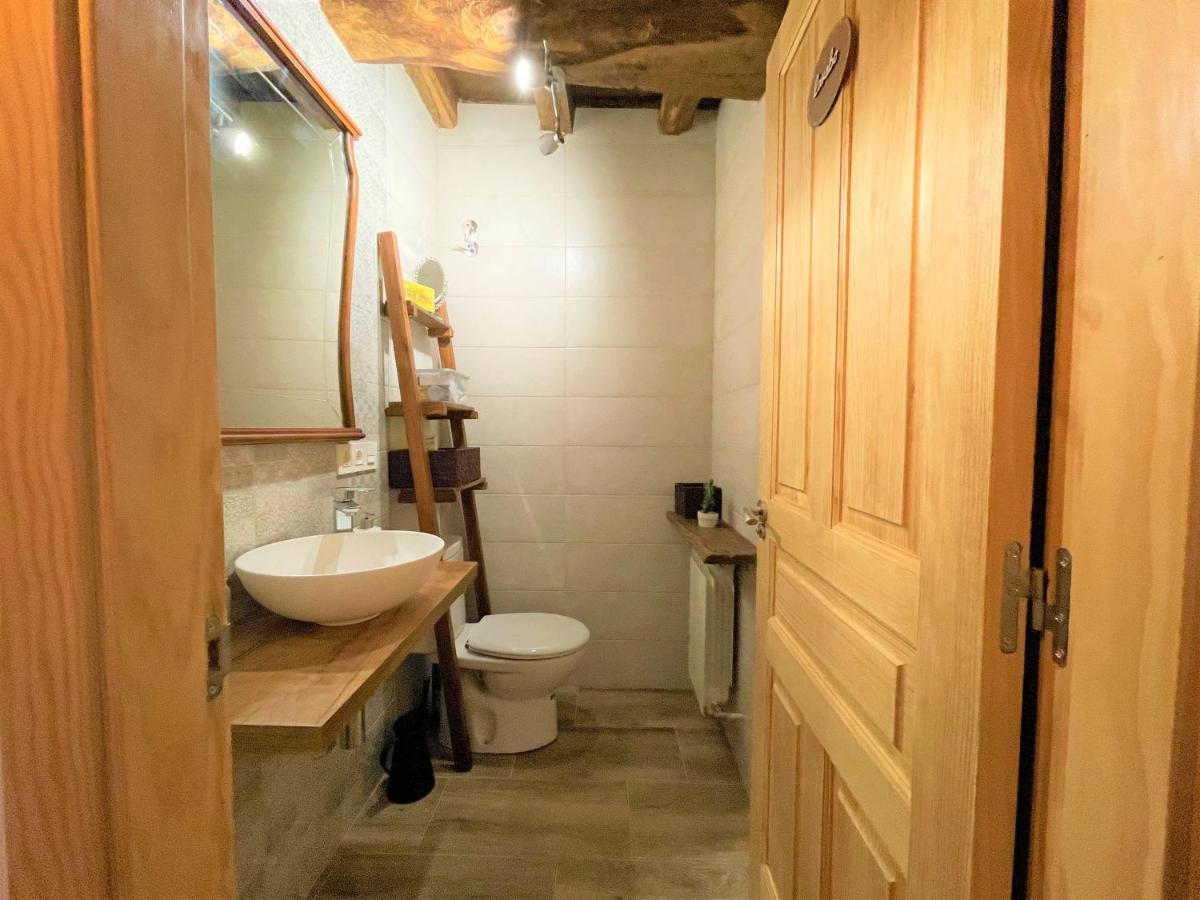 El Rincon De Golobar En Brañosera Kültér fotó